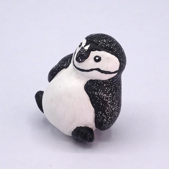 粘土人形のペンギンワールド　クリップ式メモスタンド　ヒゲペンギン−1 7枚目の画像