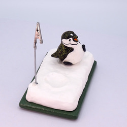粘土人形のペンギンワールド　クリップ式メモスタンド　ヒゲペンギン−2 4枚目の画像