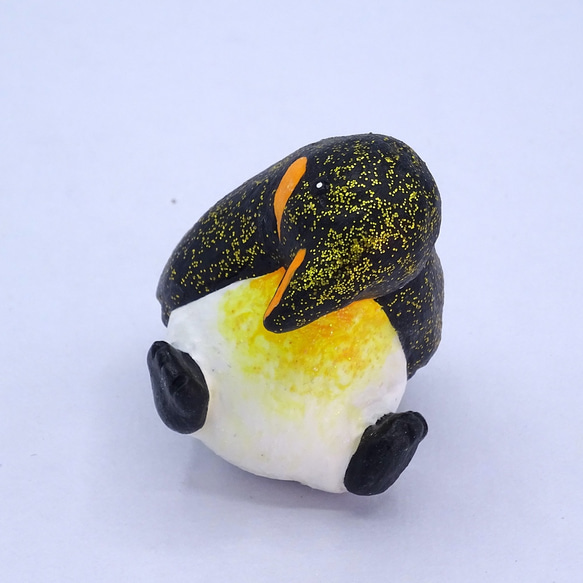 粘土人形のペンギンワールド　クリップ式メモスタンド　コウテイペンギン−2 9枚目の画像
