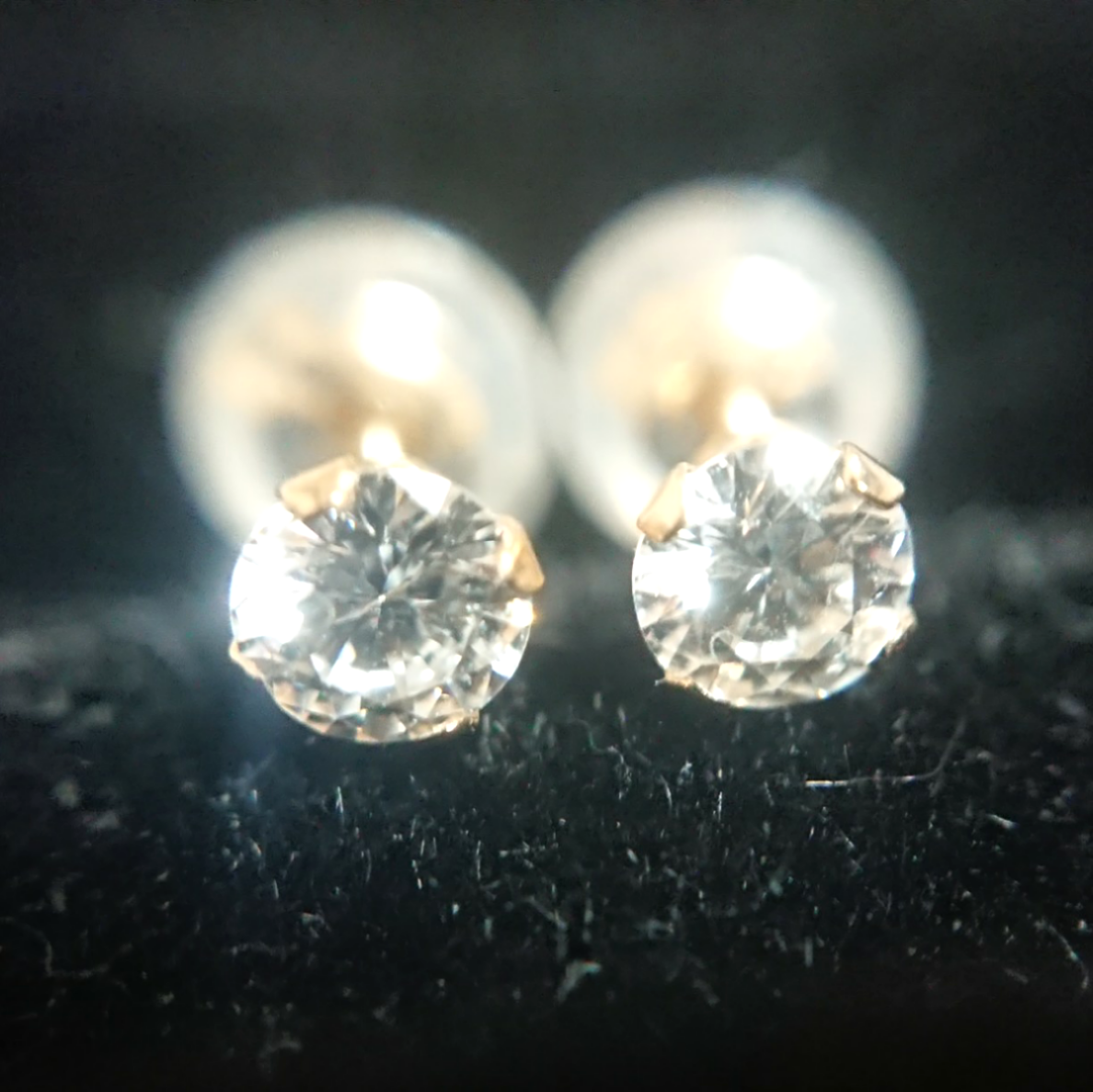 14KWGダイヤモンドピアス 楽天市場】K18WG【0.32ct】ダイヤモンド ピアス ダイヤ 18金