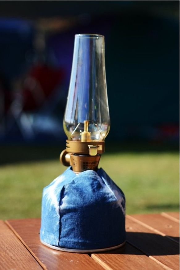 青色の染めガス缶布ランプシェード 1枚目の画像