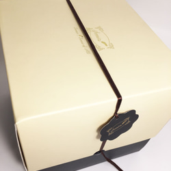 可以作為裝飾擺件，也可以自行切分「使用」的蛋糕－Senso蛋糕禮盒（愛是永恆） 第4張的照片