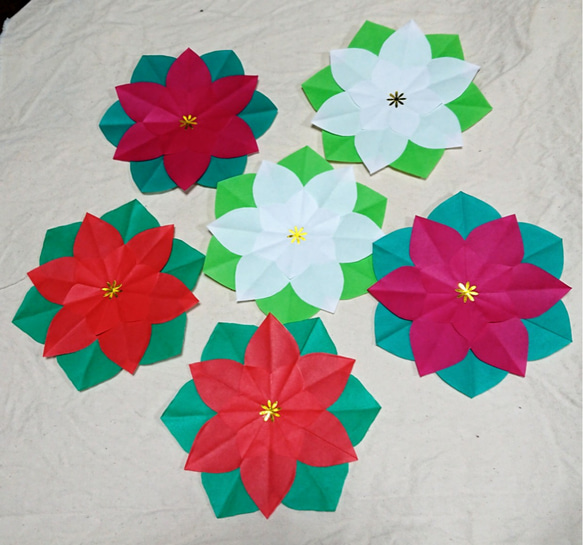 クリスマス・ポインセチア・三色・折り紙 ・壁面飾り【☆送料無料