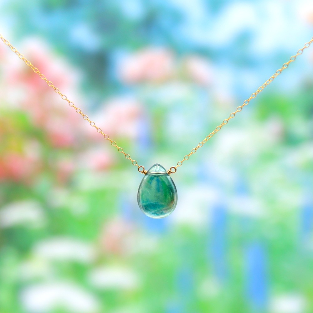 【14KGF】風にとける蒼と緑の雫＊ブルーグリーンフローライトペアシェイプカットネックレス