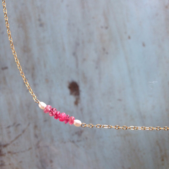 [14kgf]紅色尖晶石和淡水珍珠項鍊 第3張的照片