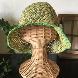 ボタニカルグリーンの和紙帽子 2枚目の画像