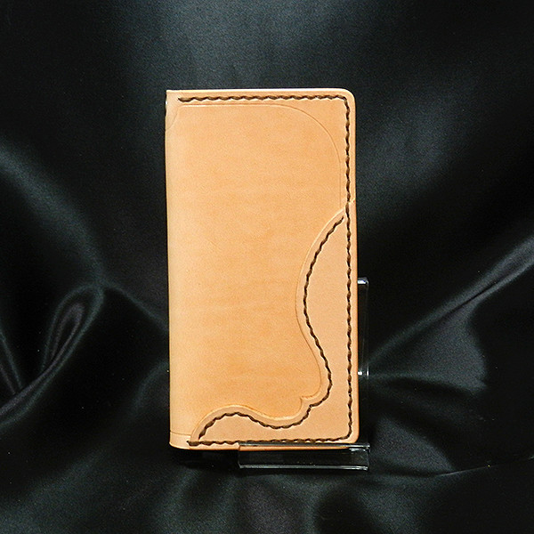 Xperia / Galaxy / AQUOS サドルレザー手帳型ケース　【xxx-040001】 4,698円