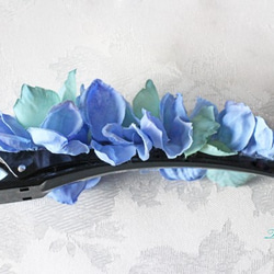 [完売しました]ブルー＆グリーン　紫陽花のヘアクリップ 3枚目の画像
