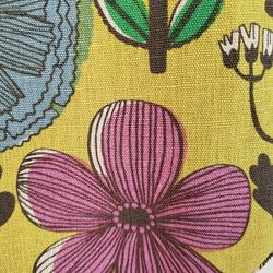 丸底トートバッグ 北欧風デザイン flower bloom (スモークイエロー) 4枚目の画像