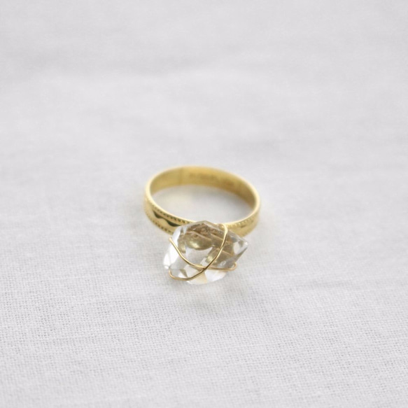 Herkimer Diamond Ring ハーキマーダイヤモンドのリング【オーダーメイド品】 2枚目の画像