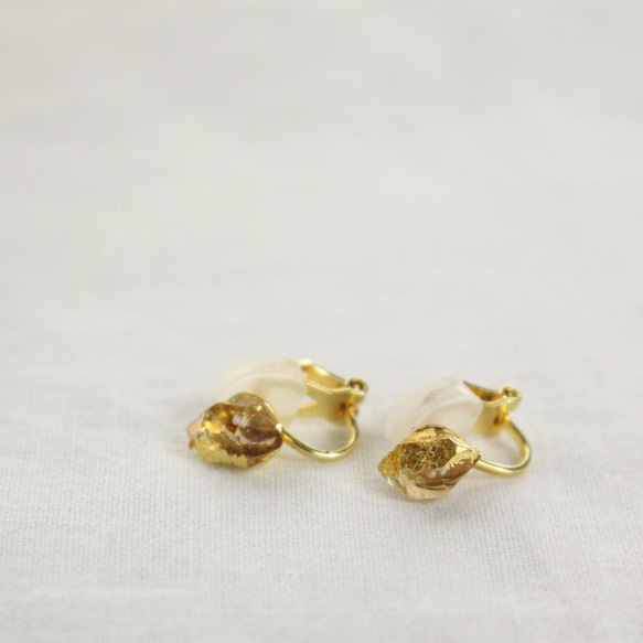 Herkimer Diamond Clip on Earrings w/JapaneseLacquer,GoldLeaf 1枚目の画像