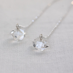 Herkimer Diamond long chain earrings　ハーキマーダイヤモンドのアメリカンピアス 5枚目の画像