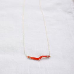 Japanese Natural Coral Necklace　天然珊瑚のネックレス　K10イエローゴールド 2枚目の画像