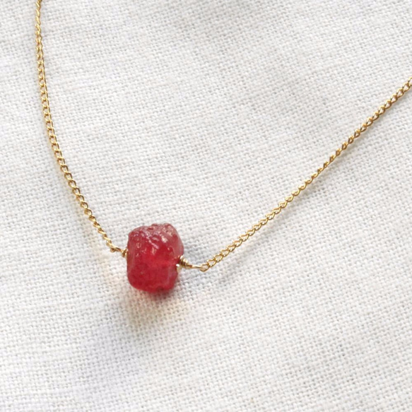 【Reserved】Rough Rock Ruby Necklace　K18Gold 2枚目の画像