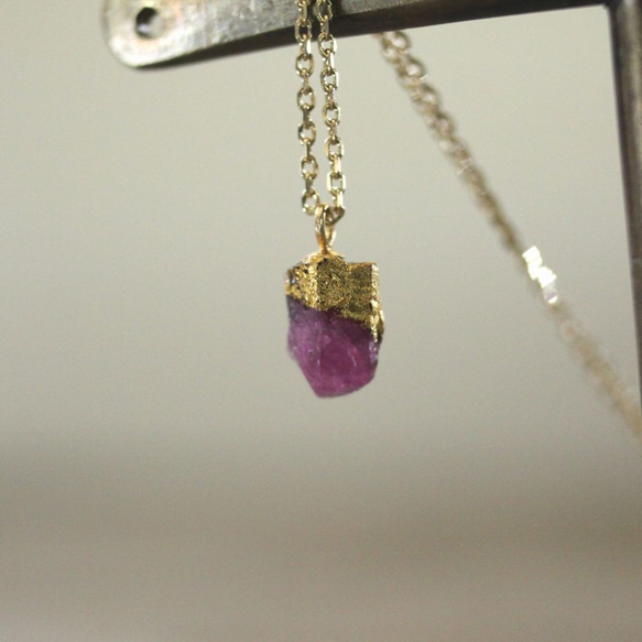 Unheated Ruby Necklace w/ JapaneseLacquer, GoldLeaf 5枚目の画像