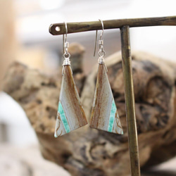 Triangle Variscite earrings ユタ州産バリサイトのピアス/イヤリング　SV925 2枚目の画像