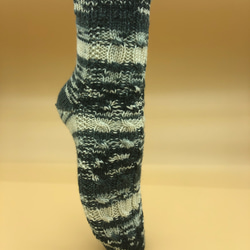 手編み靴下　Opal 毛糸パンダ使用 2枚目の画像