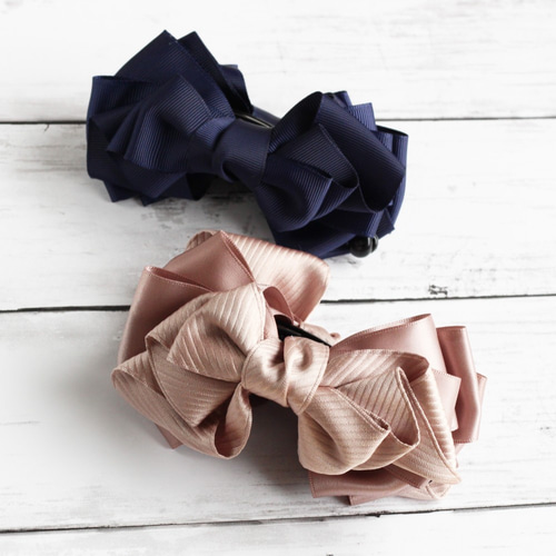 ベーシックなルマンドリボンのバナナクリップ ヘアクリップ・バナナ  