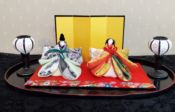 手のひらサイズの小さなおひな様、ひな祭り、ひな人形、桃の節句、受注