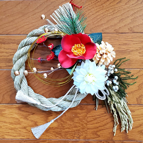 椿とダリアのお正月飾り （Creema限定） しめ縄・しめ飾り mint24 通販
