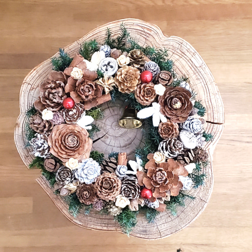 木の実のミニクリスマスリース (受注制作） リース mint24 通販