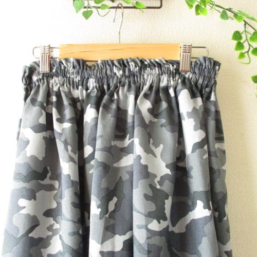 リネン100％☆迷彩柄ふんわりギャザースカート ロングスカート（マキシ