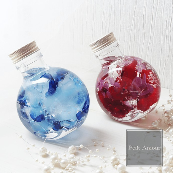 ハーバリウムミニサイズコロンと可愛いねこ瓶タイプ【ブルー】 5枚目の画像
