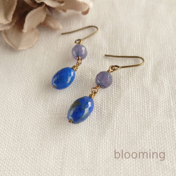 宝石質のラピスラズリ ピアス(イヤリング変更可)：天然石 ピアス