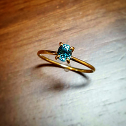 ◆1点もの◆天然石◆ ブルー ジルコン( blue zircon )・・gold ring・・K18YG・・ 1枚目の画像