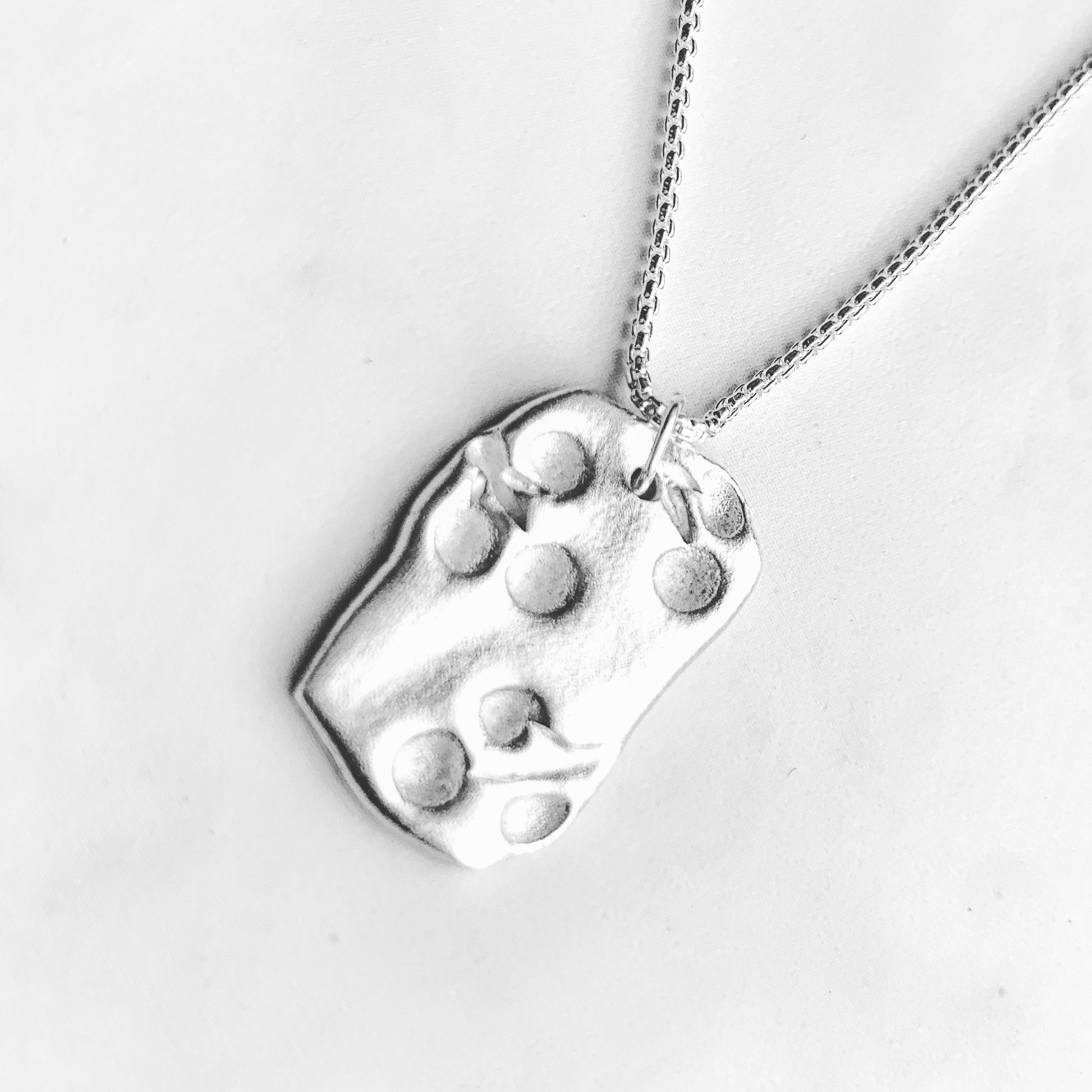 ボタニカル柄 純銀ネックレス