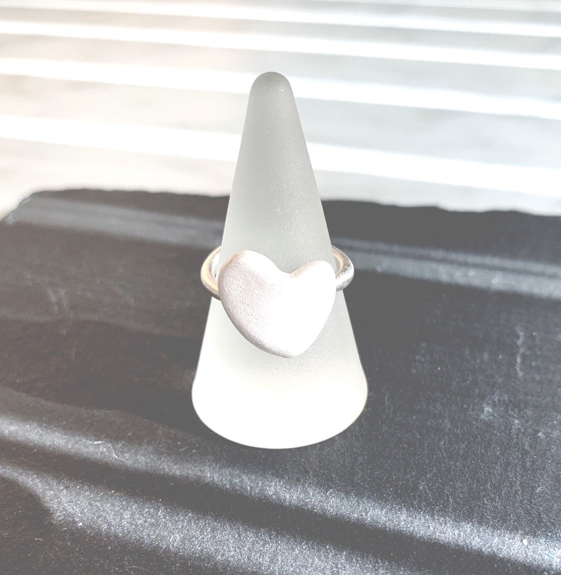 ハートリング♡  白地仕上げ