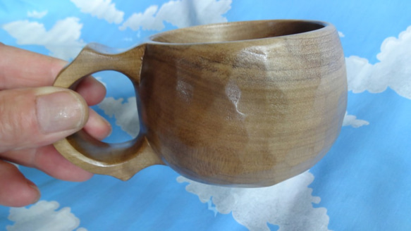 　朴の木の一木彫りコーヒーカップ 5枚目の画像