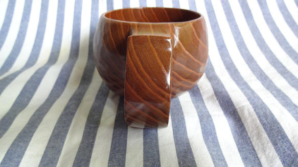 桑の一木彫りコーヒーカップ。 5枚目の画像