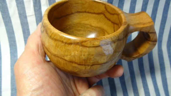 シラカシの一木彫りコーヒーカップ 6枚目の画像