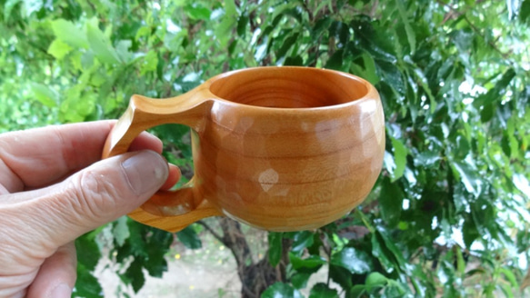 　けやきの一木彫りコーヒーカップ 1枚目の画像