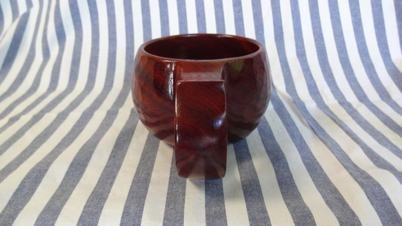 　花梨の一木彫りコーヒーカップ 5枚目の画像