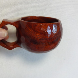 　花梨の一木彫りコーヒーカップ 8枚目の画像