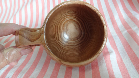 栗の木の一木彫りコーヒーカップ 6枚目の画像