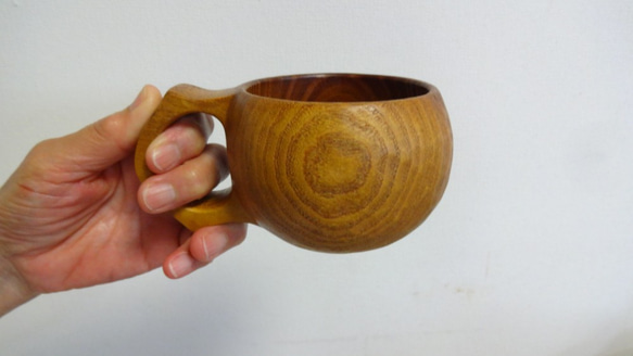 　桑の一木彫りコーヒーカップ　 1枚目の画像