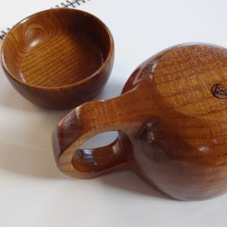 桑の木の一木彫りコーヒーカップ。同じ桑の木の豆皿付き 5枚目の画像