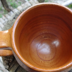 銘木ケヤキで作った一木彫りコーヒーカップ。 4枚目の画像