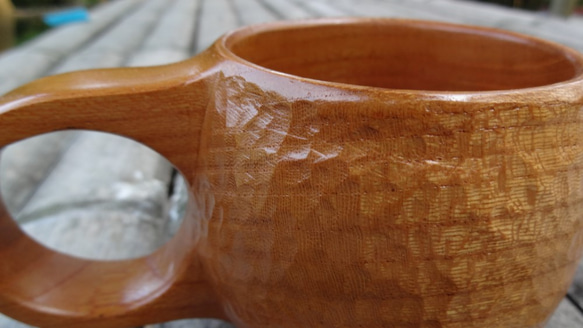 銘木ケヤキで作った一木彫りコーヒーカップ。 6枚目の画像