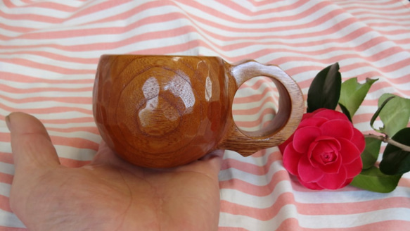 　　　ケヤキの一木彫りコーヒーカップ 2枚目の画像
