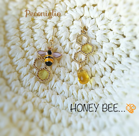 HONEY BEE ピアス or イヤリング 2枚目の画像