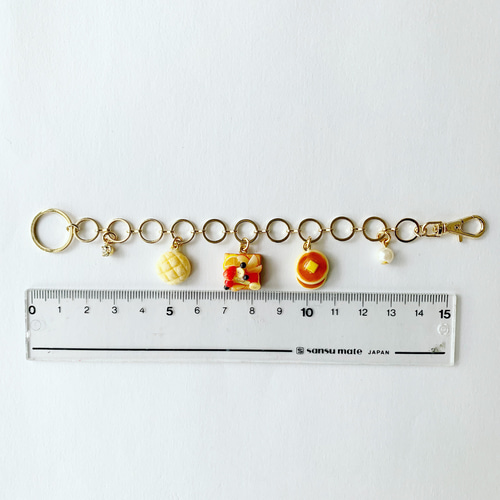 目玉焼きトーストのバッグチャーム バッグチャーム ponkichi 通販