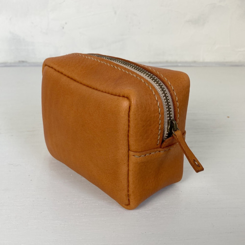 激レア】非売品 Gitzo 100個限定 BARBER SHOP 本革 ポーチ 激レア