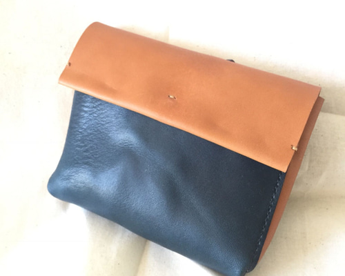 YES CRAFTSのレザーポーチ「SQUARE POUCH S・M」 | harekarake