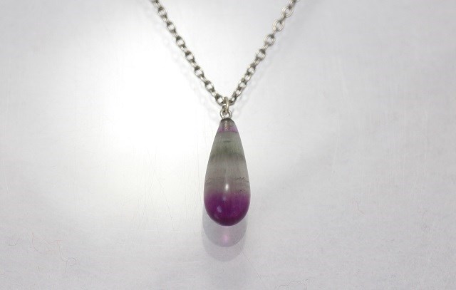 フルオライト一粒ネックレス