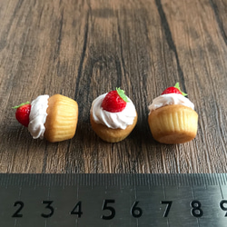 いちごみるくカップケーキ 3枚目の画像