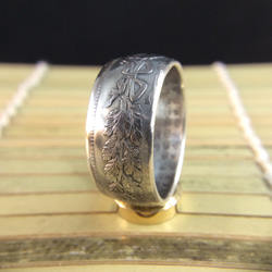 戒指由日本老银币制成(纯银80％)１０号尺寸 第2張的照片